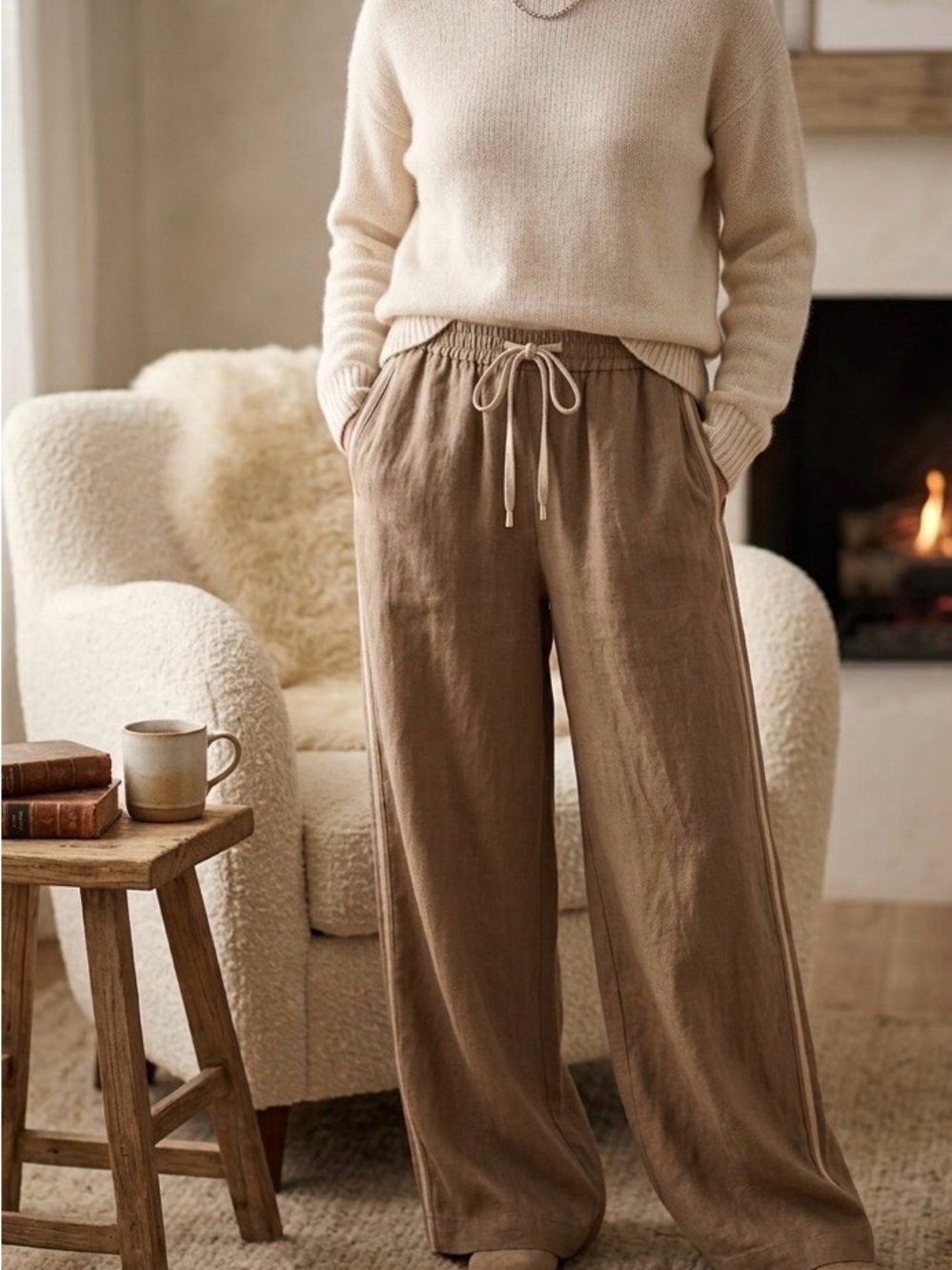 NWT Max Studio side stripe pants
